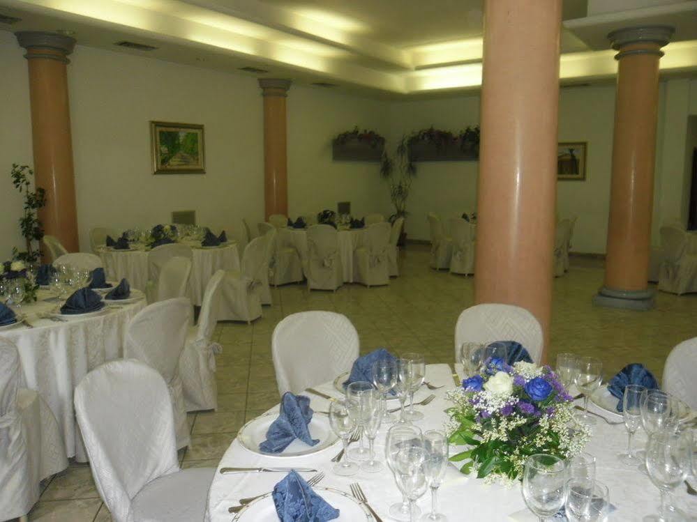 Hotel Ristorante Farneta Cortona Exterior photo